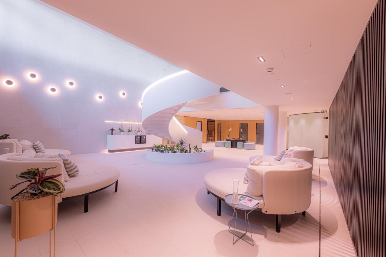 Lua Resort - Adults Only Balatonfüred Extérieur photo The interior of the new building