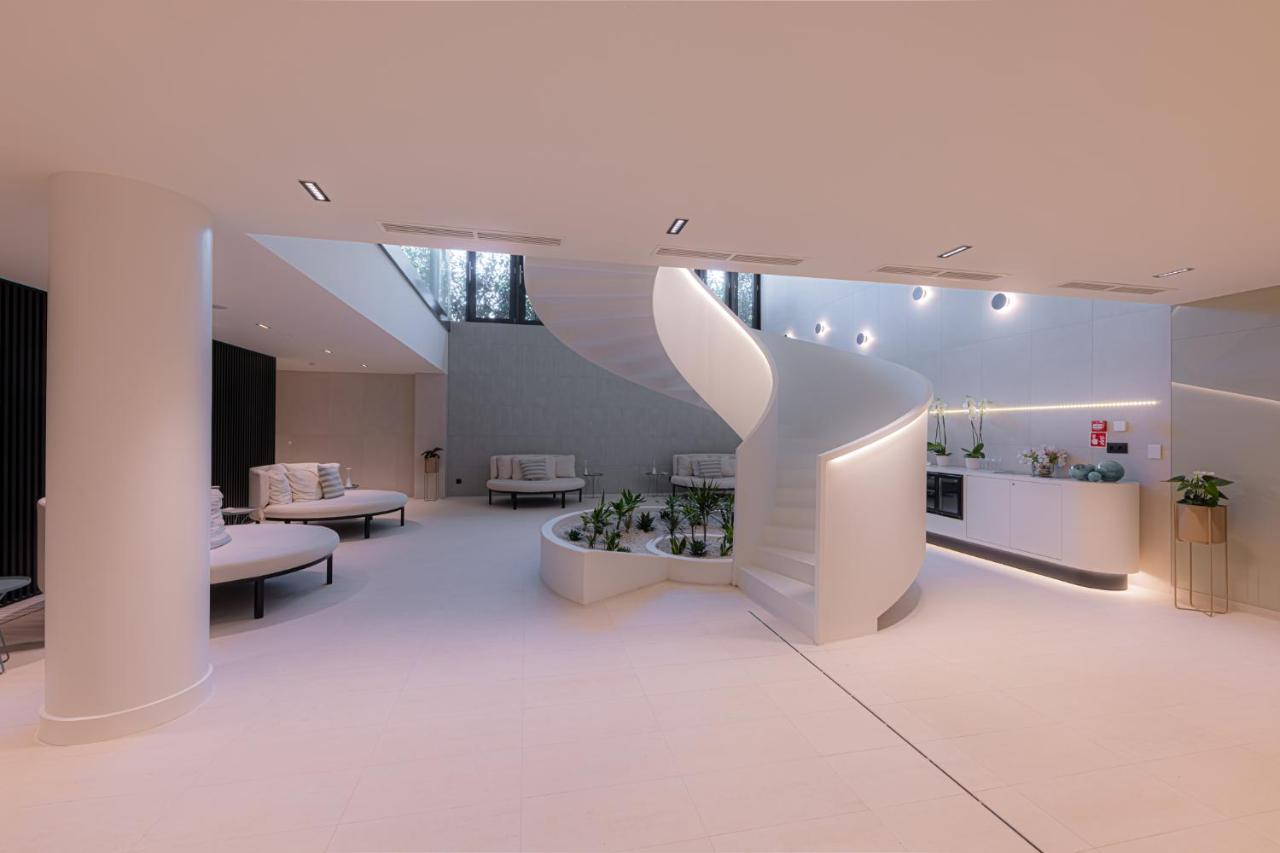 Lua Resort - Adults Only Balatonfüred Extérieur photo The interior of the new terminal